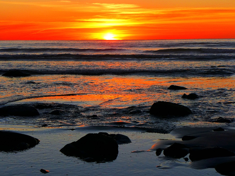 Sunrise at Long Sands Beach, York Beach, Maine