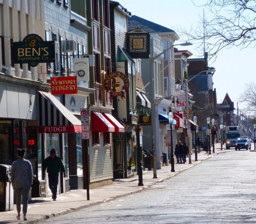 Thames Street in Newport, R.I. during the winter.