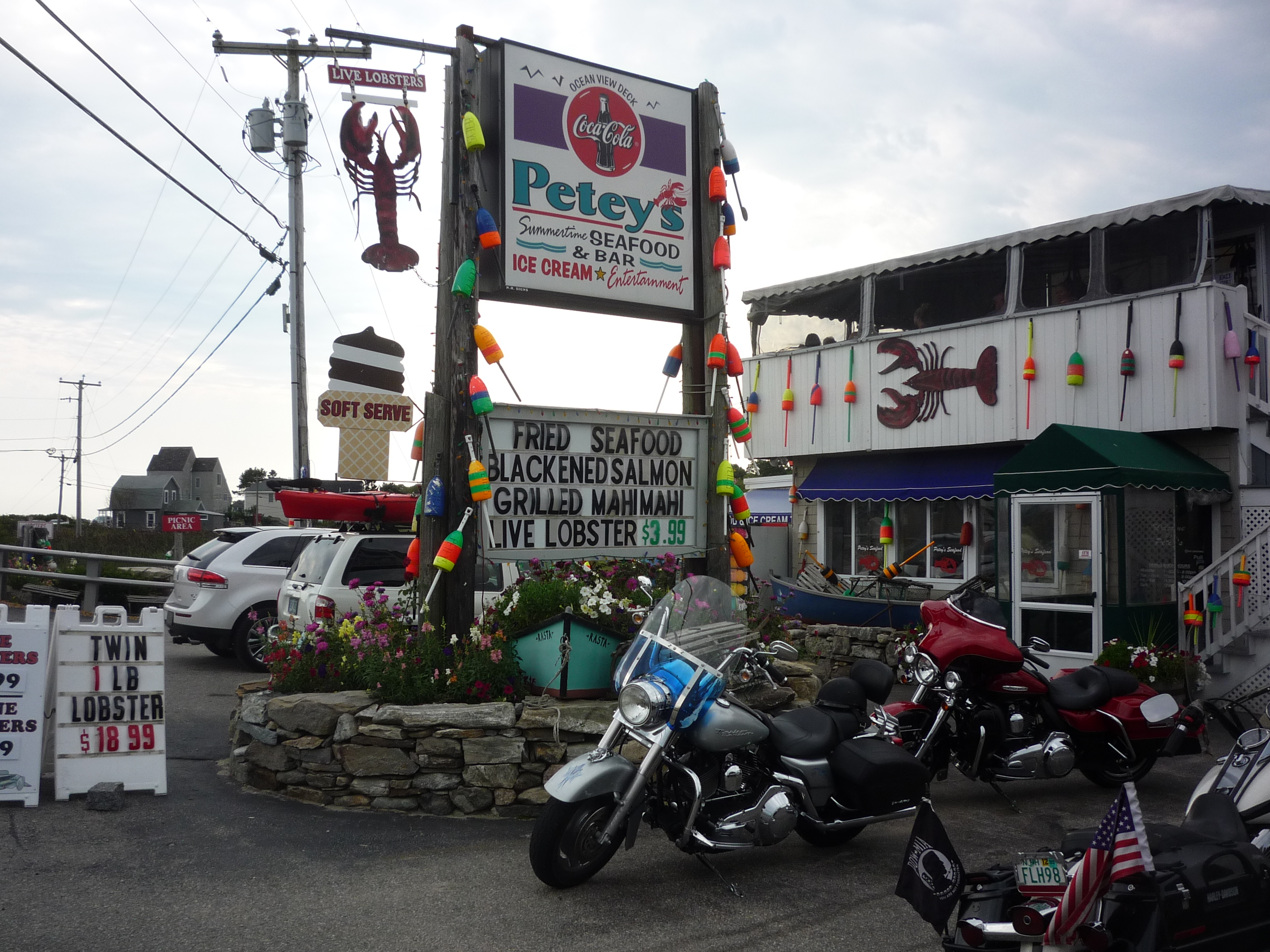 Photo of Petey's Summertime Seafood and Bar