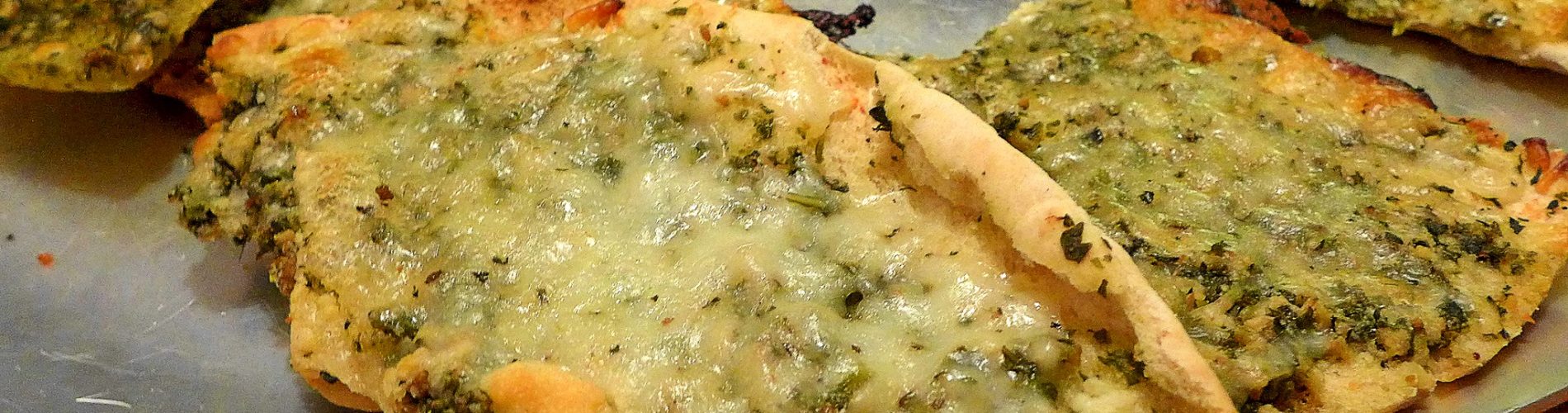 Pita pesto pizza recipe